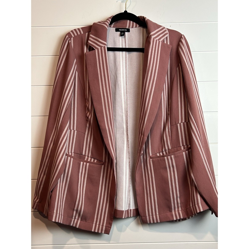 Torrid Women 00 (10) Dusty Rose Striped Single Button Blazer 12717468